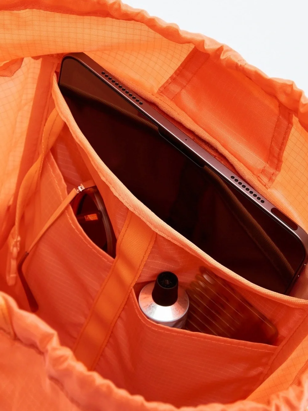 Fabletics Hiking Backpack - Picture 8 of 8